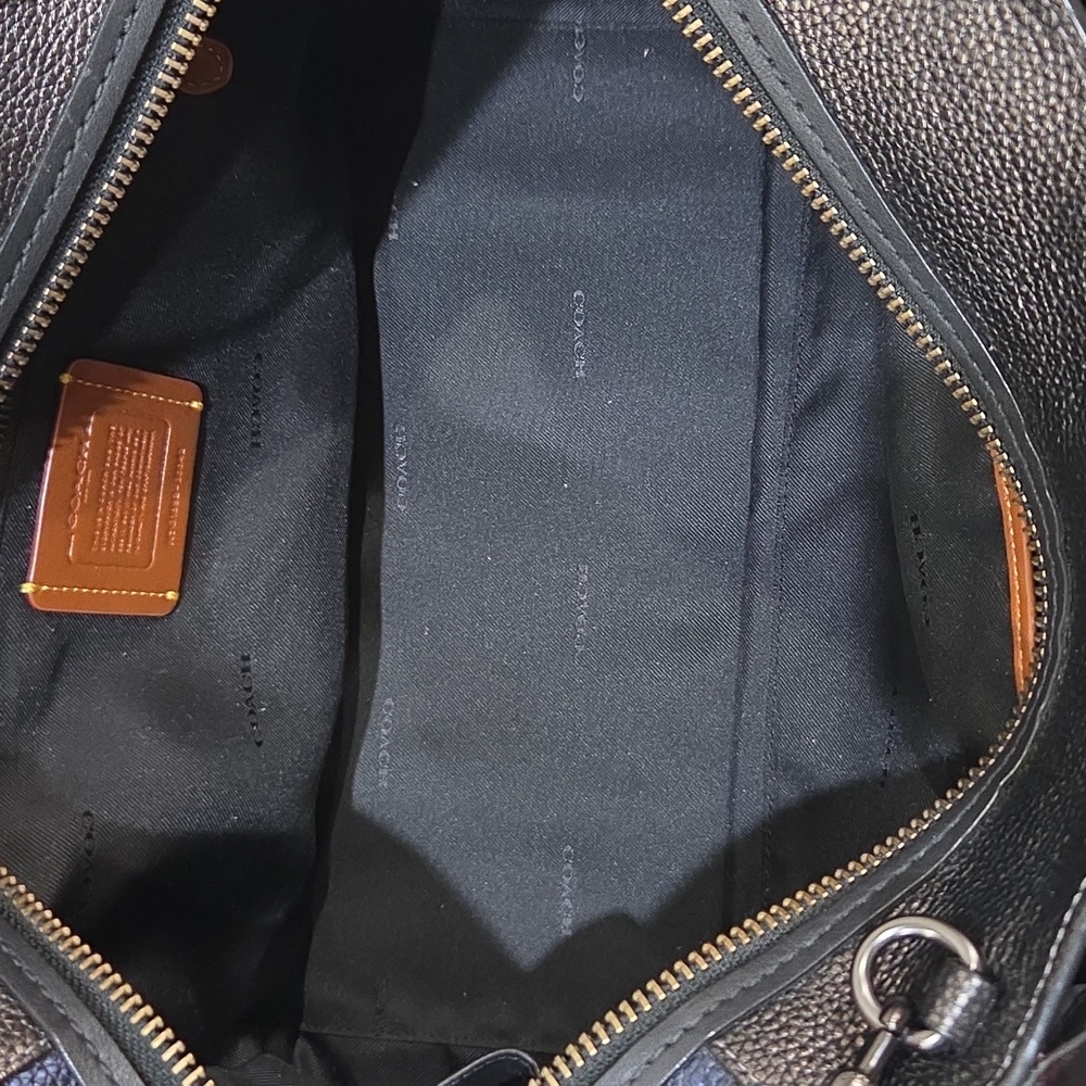 💜🔹️Coach 🔹️Dreamer 36 In Metallic Colorblock Pebble Leather Tote Rare Bag - Picture 15 of 15